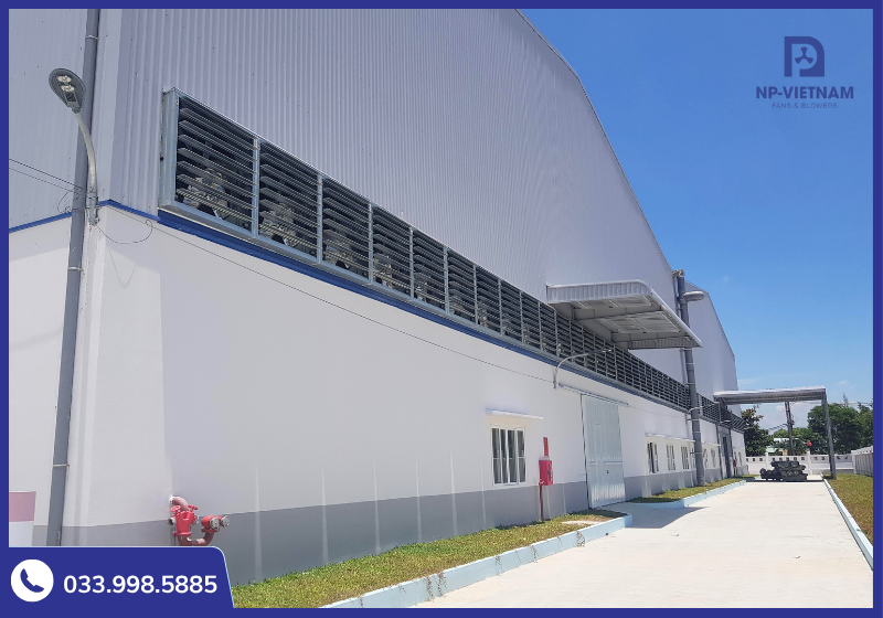 Quạt hút công nghiệp 400x400 được ứng dụng trong nhà xưởng quy mô nhỏ